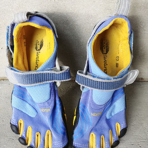 Vibram Five Fingers zero drop barefoot shoes 39